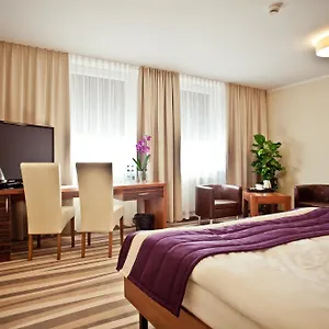 Hotell Mazovia Airport Modlin